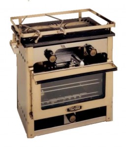 Taylors model 030 kersosene stove and oven (parafin cooker)